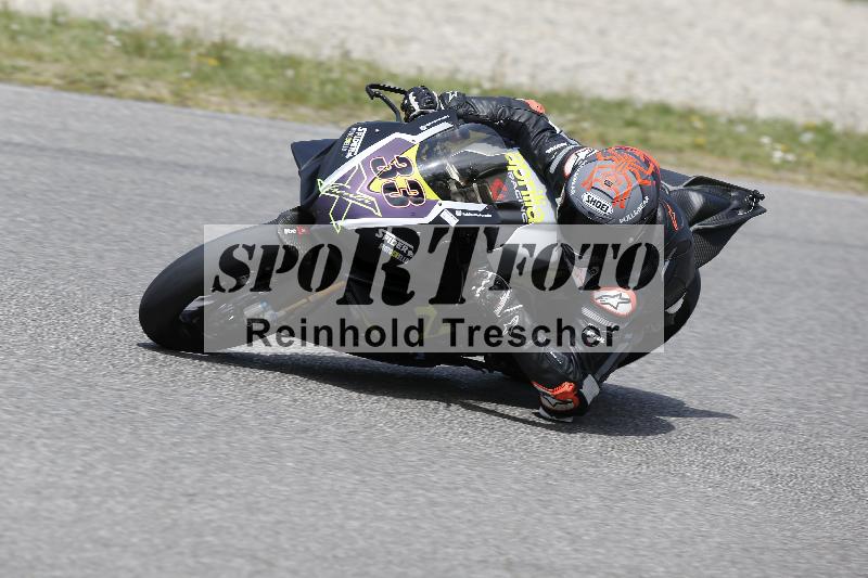 /10 20.04.2026  Pluess Moto Sport ADR/Freies Fahren/33